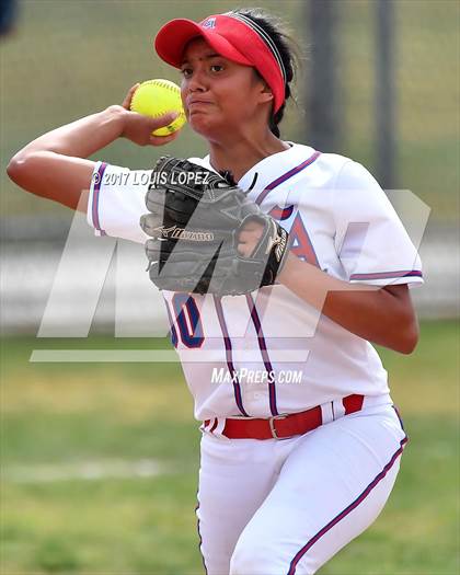 Thumbnail 3 in Charter Oak @ Los Altos photogallery.