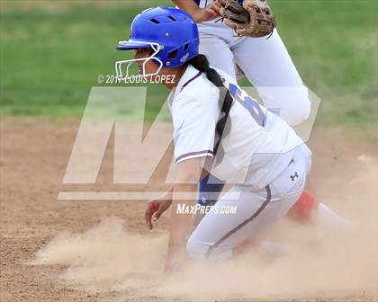 Thumbnail 1 in Charter Oak @ Los Altos photogallery.