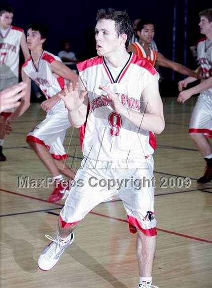 Thumbnail 1 in Poly vs. Fox-Canada (Bell-Jeff Tournament) photogallery.