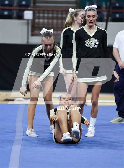 Thumbnail 1 in Rock Canyon (CHSAA 5A State Spirit Championships) photogallery.
