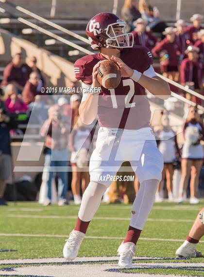 Thumbnail 2 in Langham Creek vs Cinco Ranch (UIL 6A Area Playoff) photogallery.
