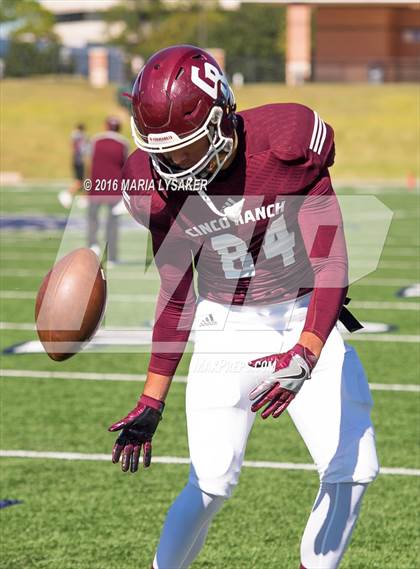 Thumbnail 2 in Langham Creek vs Cinco Ranch (UIL 6A Area Playoff) photogallery.