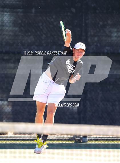 Thumbnail 1 in Plano West vs Lake Travis (UIL 6A Team Tennis Final) photogallery.