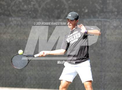 Thumbnail 2 in Plano West vs Lake Travis (UIL 6A Team Tennis Final) photogallery.