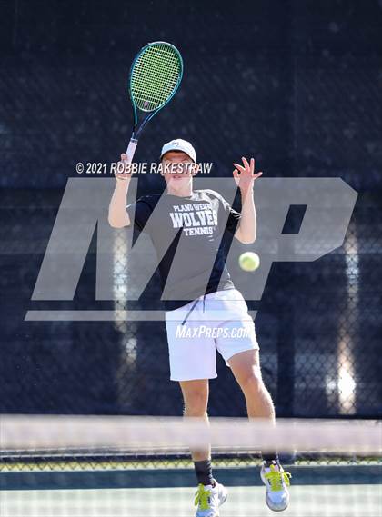 Thumbnail 3 in Plano West vs Lake Travis (UIL 6A Team Tennis Final) photogallery.