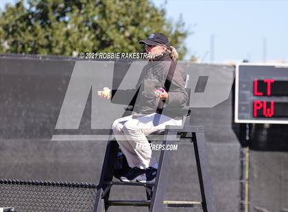 Thumbnail 2 in Plano West vs Lake Travis (UIL 6A Team Tennis Final) photogallery.