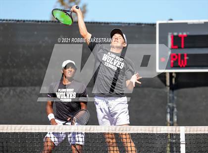 Thumbnail 1 in Plano West vs Lake Travis (UIL 6A Team Tennis Final) photogallery.