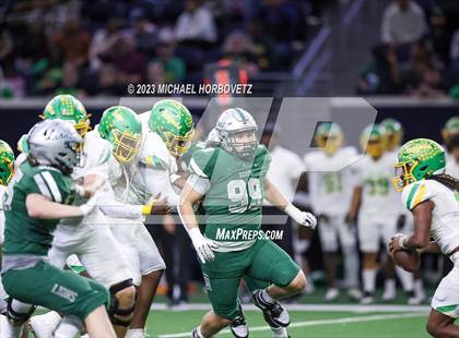 Thumbnail 1 in Reedy vs. Newman Smith (UIL 5A Football Bi-District) photogallery.
