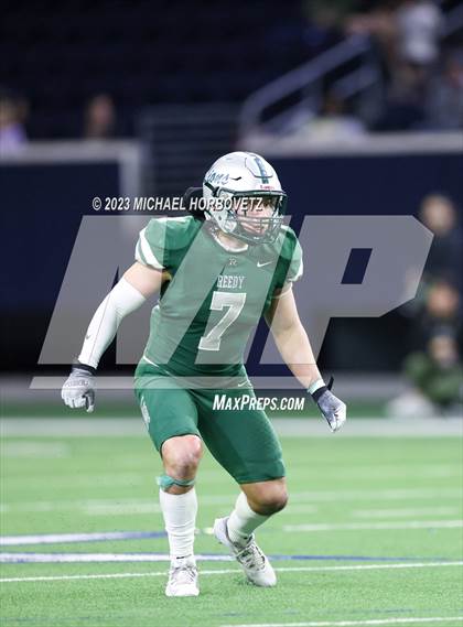 Thumbnail 1 in Reedy vs. Newman Smith (UIL 5A Football Bi-District) photogallery.