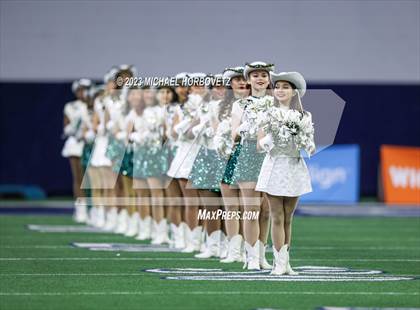 Thumbnail 1 in Reedy vs. Newman Smith (UIL 5A Football Bi-District) photogallery.