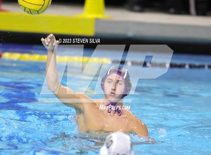Thumbnail 3 in Carlsbad vs. Coronado (CIF SDS D1 Final) photogallery.