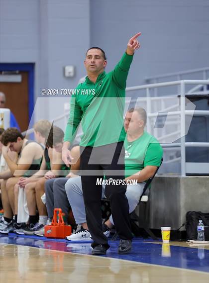 Thumbnail 3 in Paradise vs. Central Heights photogallery.