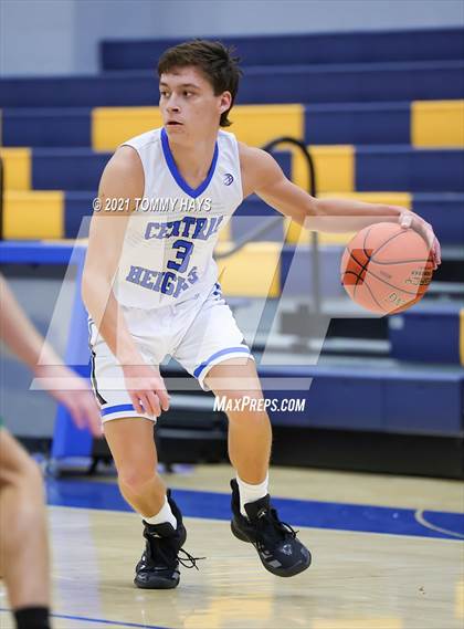 Thumbnail 1 in Paradise vs. Central Heights photogallery.