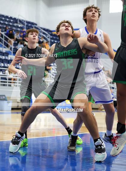 Thumbnail 1 in Paradise vs. Central Heights photogallery.
