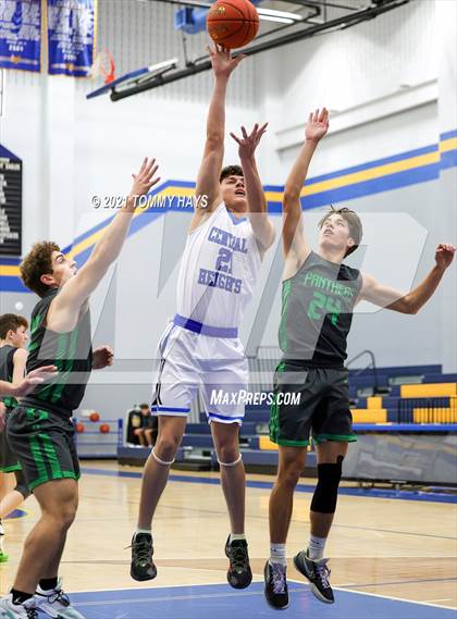 Thumbnail 1 in Paradise vs. Central Heights photogallery.
