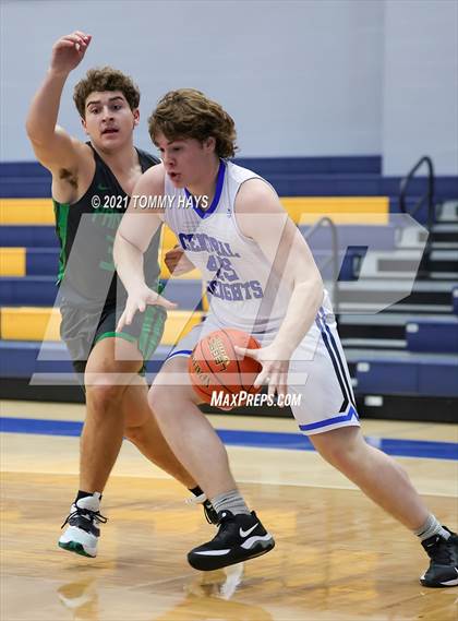 Thumbnail 2 in Paradise vs. Central Heights photogallery.