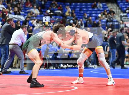 Thumbnail 1 in UIL State Championships - 6A 132lb Final photogallery.