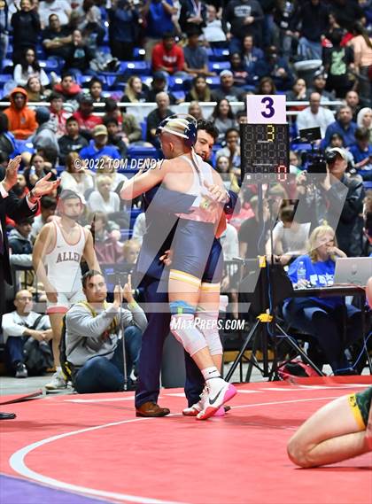 Thumbnail 1 in UIL State Championships - 6A 132lb Final photogallery.