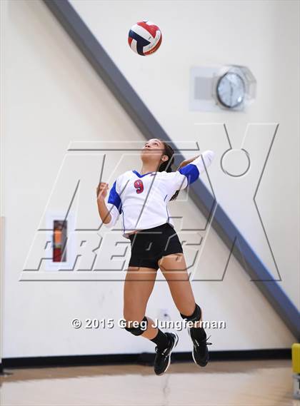 Thumbnail 2 in Tamalpais vs. El Cerrito (Nor-Cal Tournament) photogallery.
