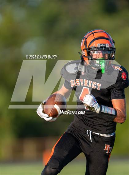 Thumbnail 3 in JV: Handley @ Brentsville District photogallery.