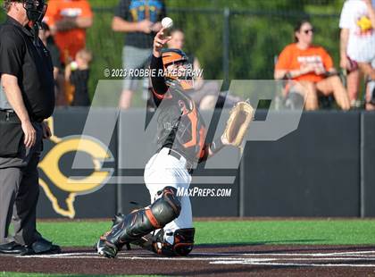 Thumbnail 2 in Kaufman vs. Ferris (UIL 4A Bi-District Playoff) photogallery.