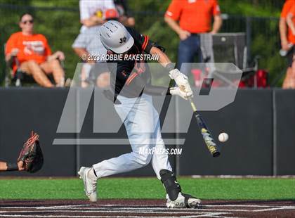Thumbnail 1 in Kaufman vs. Ferris (UIL 4A Bi-District Playoff) photogallery.