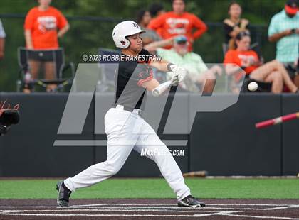 Thumbnail 1 in Kaufman vs. Ferris (UIL 4A Bi-District Playoff) photogallery.