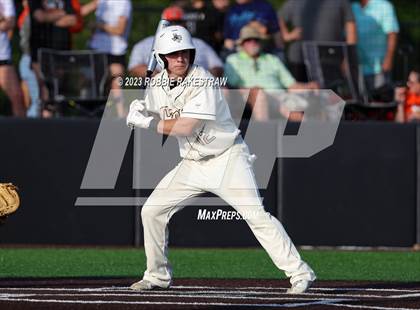 Thumbnail 1 in Kaufman vs. Ferris (UIL 4A Bi-District Playoff) photogallery.
