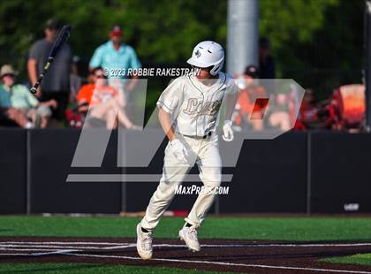 Thumbnail 2 in Kaufman vs. Ferris (UIL 4A Bi-District Playoff) photogallery.