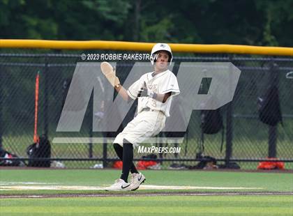 Thumbnail 2 in Kaufman vs. Ferris (UIL 4A Bi-District Playoff) photogallery.