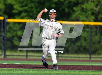 Thumbnail 3 in Kaufman vs. Ferris (UIL 4A Bi-District Playoff) photogallery.