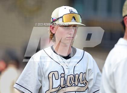 Thumbnail 1 in Kaufman vs. Ferris (UIL 4A Bi-District Playoff) photogallery.