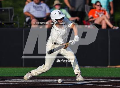 Thumbnail 1 in Kaufman vs. Ferris (UIL 4A Bi-District Playoff) photogallery.