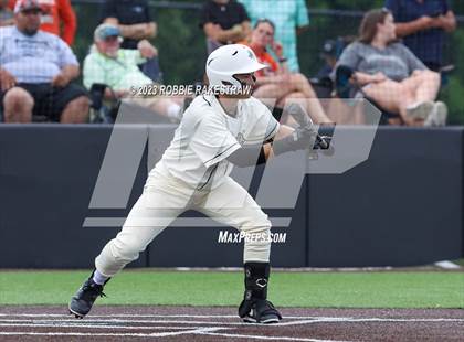Thumbnail 1 in Kaufman vs. Ferris (UIL 4A Bi-District Playoff) photogallery.