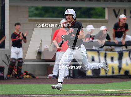 Thumbnail 1 in Kaufman vs. Ferris (UIL 4A Bi-District Playoff) photogallery.
