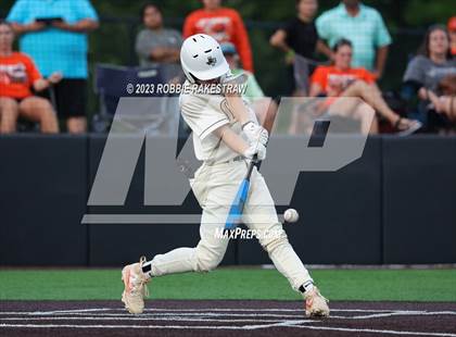 Thumbnail 2 in Kaufman vs. Ferris (UIL 4A Bi-District Playoff) photogallery.