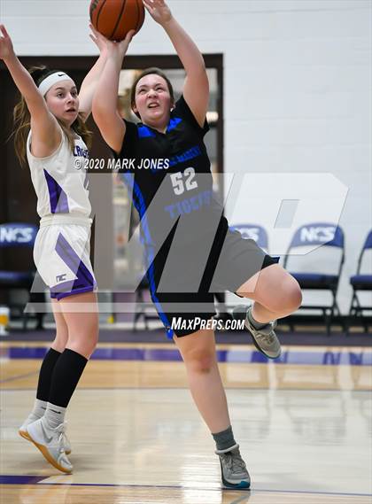 Thumbnail 3 in Kingman Academy @ Northwest Christian photogallery.