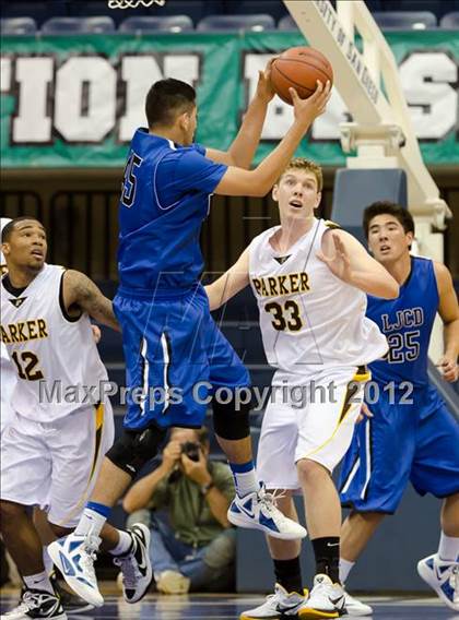 Thumbnail 1 in La Jolla Country Day vs Parker (CIF SDS D4 Final) photogallery.