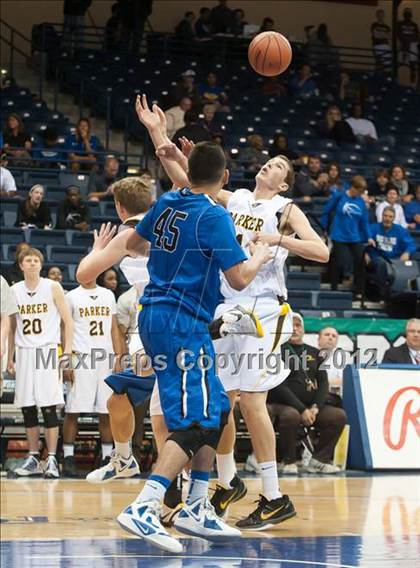 Thumbnail 1 in La Jolla Country Day vs Parker (CIF SDS D4 Final) photogallery.