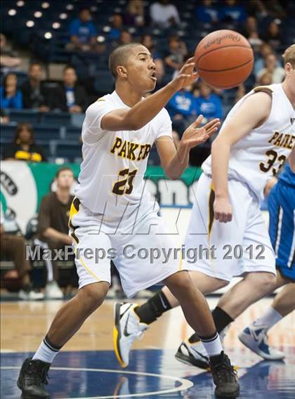 Thumbnail 2 in La Jolla Country Day vs Parker (CIF SDS D4 Final) photogallery.