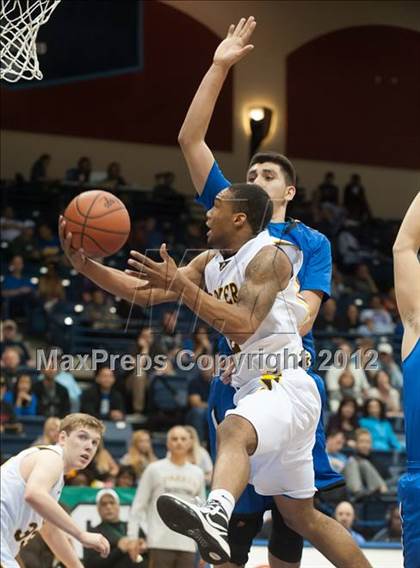 Thumbnail 3 in La Jolla Country Day vs Parker (CIF SDS D4 Final) photogallery.