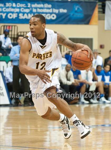 Thumbnail 3 in La Jolla Country Day vs Parker (CIF SDS D4 Final) photogallery.