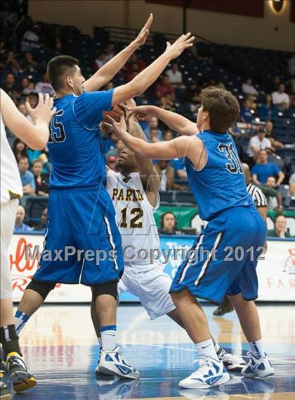 Thumbnail 3 in La Jolla Country Day vs Parker (CIF SDS D4 Final) photogallery.