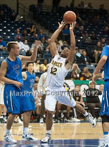 Thumbnail 2 in La Jolla Country Day vs Parker (CIF SDS D4 Final) photogallery.
