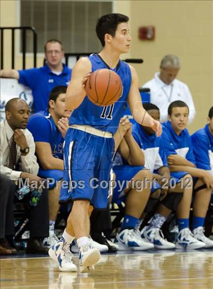 Thumbnail 3 in La Jolla Country Day vs Parker (CIF SDS D4 Final) photogallery.