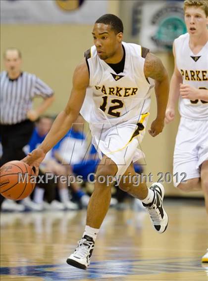 Thumbnail 2 in La Jolla Country Day vs Parker (CIF SDS D4 Final) photogallery.