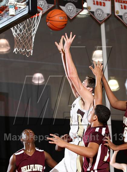 Thumbnail 3 in Laguna Hills vs. Bellflower (Charlie Wilkins Memorial Tournament) photogallery.