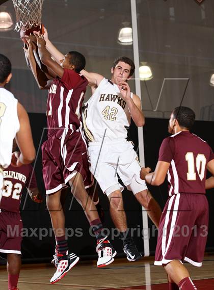 Thumbnail 1 in Laguna Hills vs. Bellflower (Charlie Wilkins Memorial Tournament) photogallery.