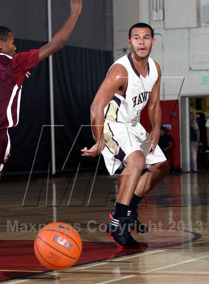 Thumbnail 2 in Laguna Hills vs. Bellflower (Charlie Wilkins Memorial Tournament) photogallery.