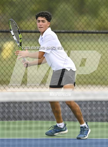 Thumbnail 2 in Lake Central vs Muncie Burris (Delta Invitational)  photogallery.